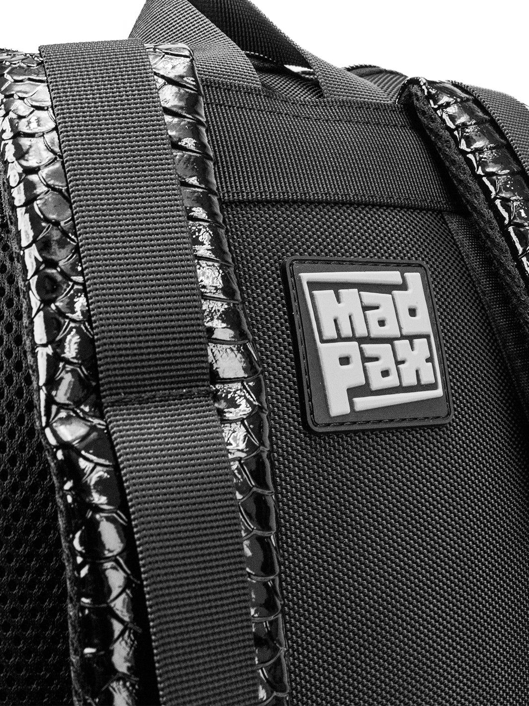 blackout-large-straps-kids #size_large